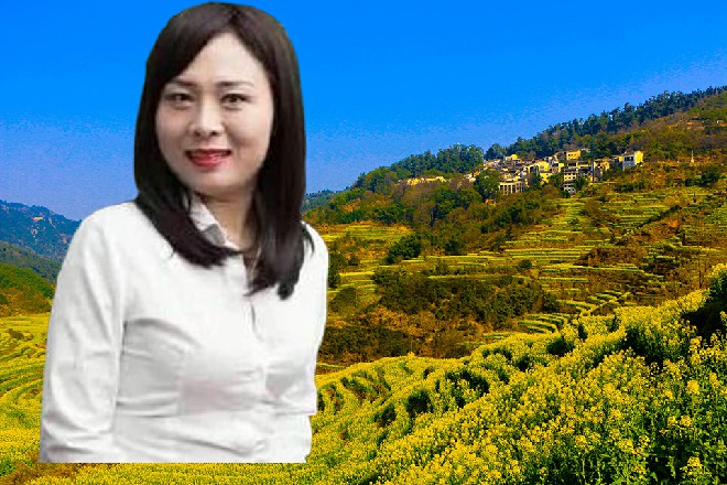 荷娜看着这些意志高昂嗷嗷怒吼的空贼，十分的满意