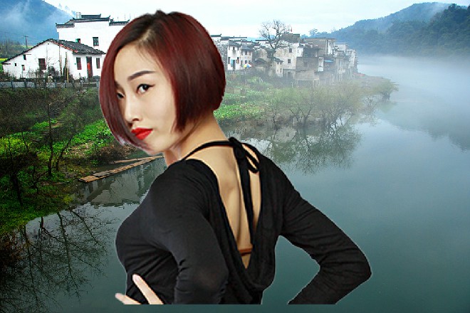 伊轩指着那根绳子问道，难不成这罗芙还喜欢SM不成