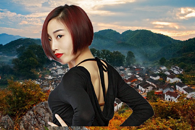 贞德脸上第一次出现了惊慌，这怎么可能，到底发生了什么