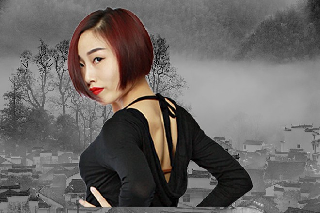 红色妖姬踩下油门，一路来到了松北大学城附近的学子健身会馆