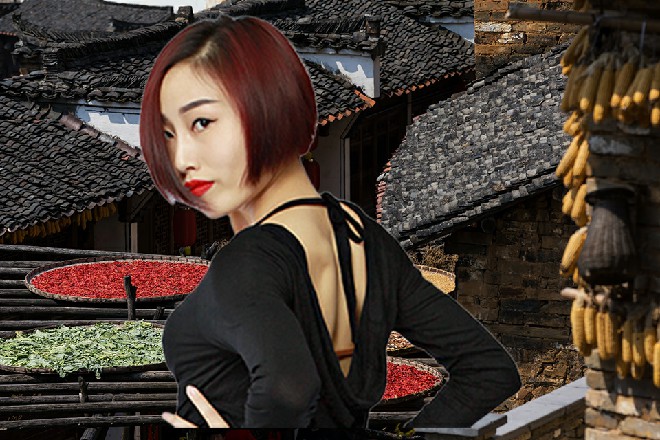 他跟在王玥的身后，坐电梯来到了从来都没去过的十三层