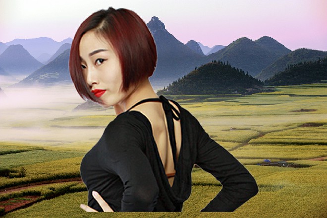 诺曦S捏了自己一把，然后继续观察整个峨眉派的动静