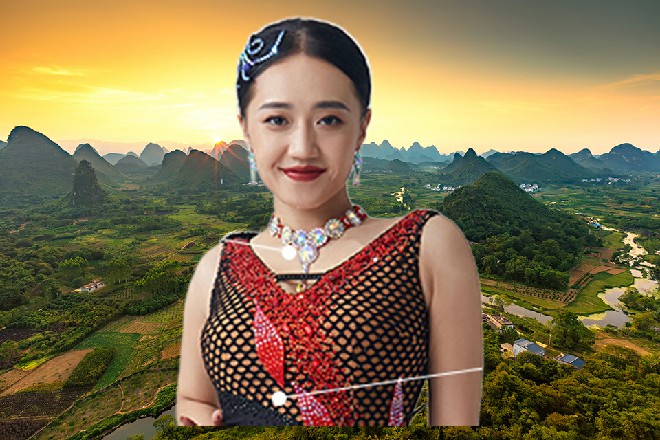 这光球力量很强，一般的武师怕是都挡不住，要被轰成渣