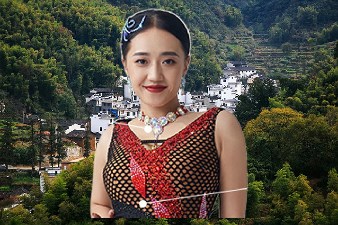 苗甜在心里给自己暗暗打气，首先要做的就是再赢下一轮来