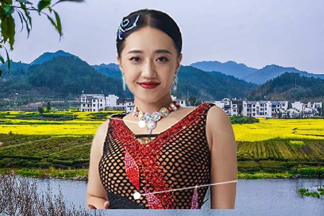 苏曼s也不多问，这种事情，他也没打算Abb能够如实相告