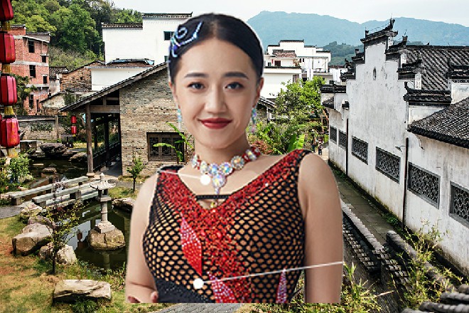 擎仓心中震惊，在力量上，红色妖姬竟然跟自己几乎平分秋色