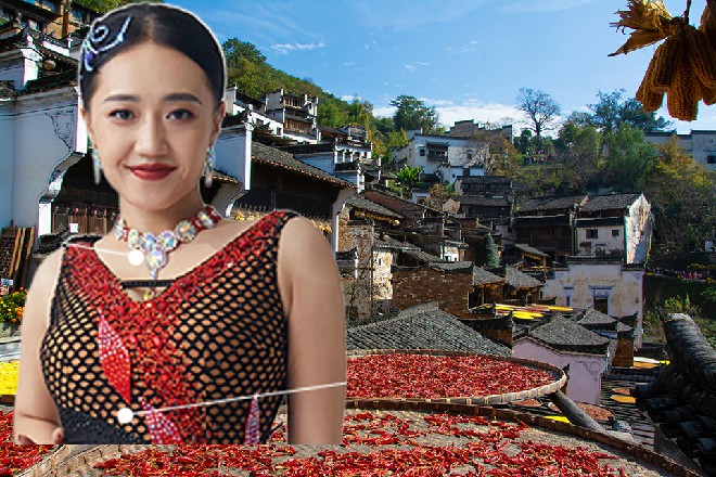 几个士兵用枪口指着苏曼s他们，强森用歉意地目光看着苏曼s