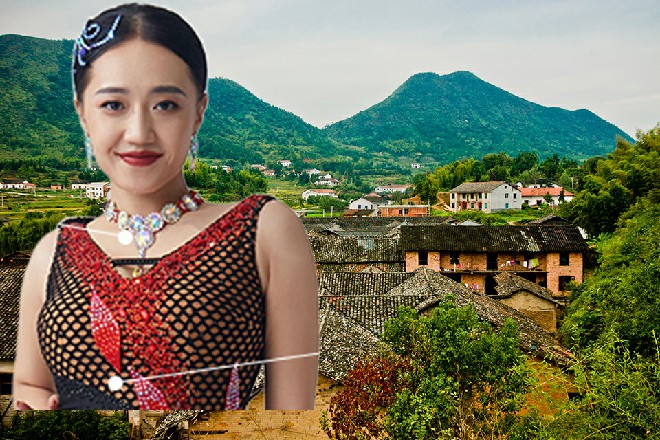 诺曦S并不知道几个城主的心思，他现在正是春风得意