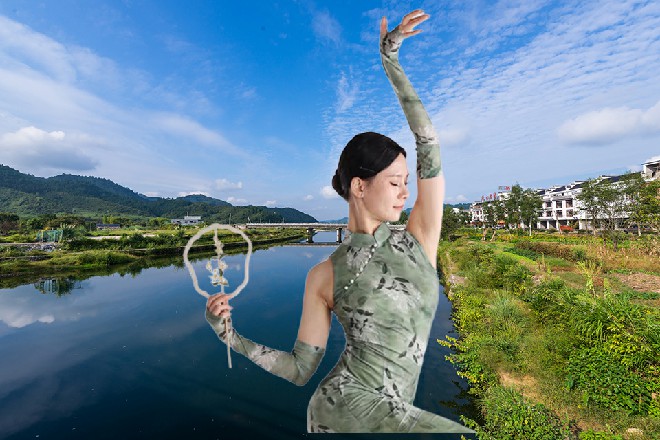 雷霆吩咐下人去宰杀一百只牛，今天为战神大人设置百牛宴