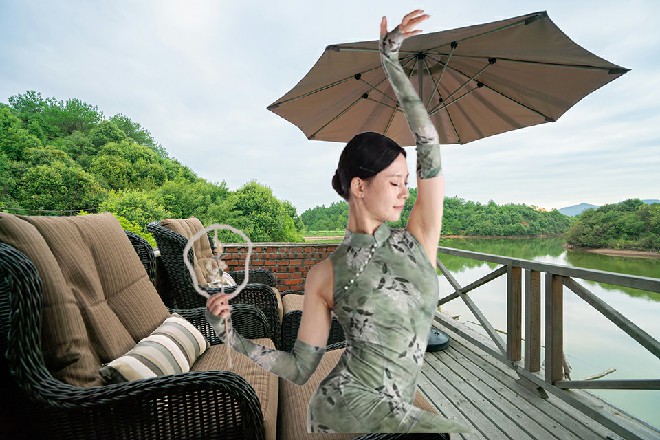 苍松子长老，我只用了一成的功力，希望你能挡得下来