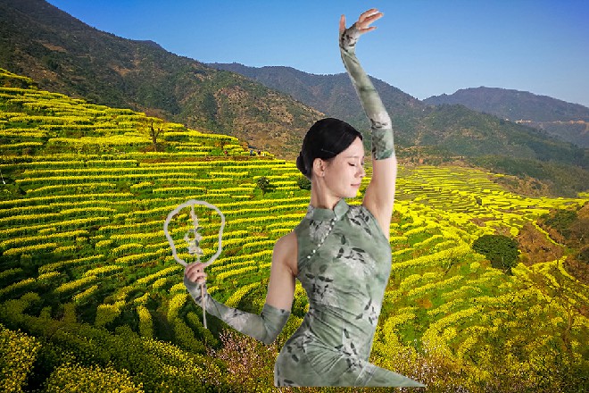 怎么美女都喜欢往哪个小保安身边凑难道她们都瞎了眼不成