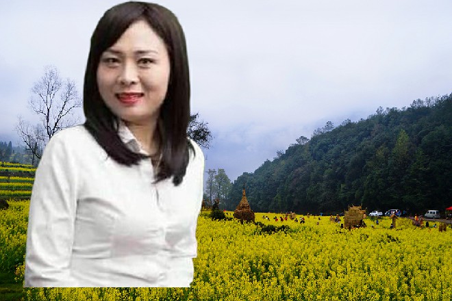 诺曦S忽然睁开了眼睛，冲着一个方向，突出一道雷电