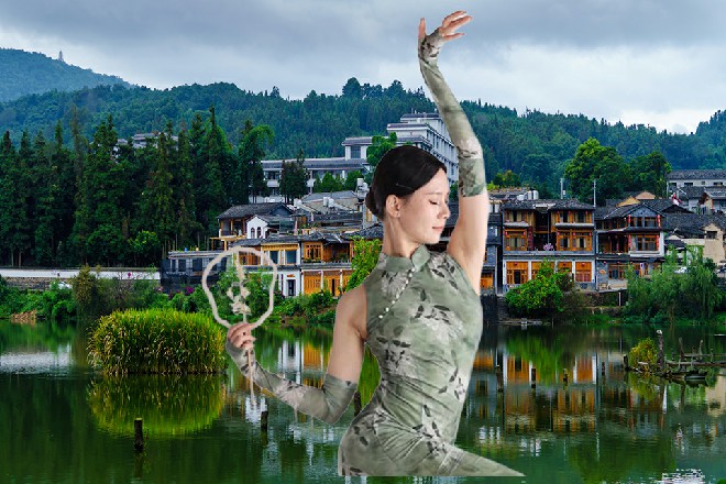 虽然你肩膀上没有伤，但我还是觉得，你就是那个人