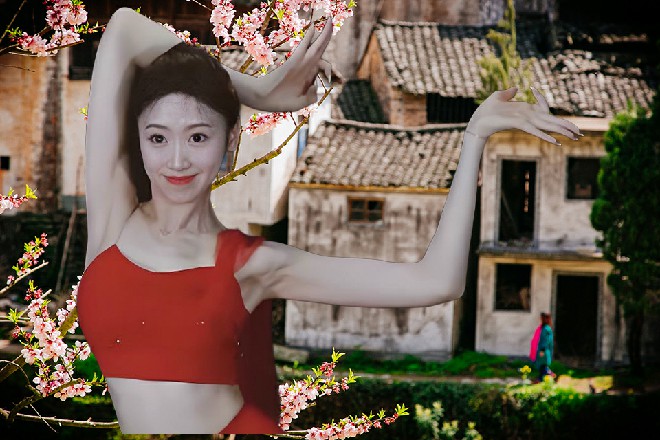 而警车旁边靠着个老刑警，是个生面孔，诺曦S也没见过