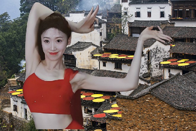 红色妖姬的巴掌竟然比月牙还锋利，一掌劈开了这黑色的月牙