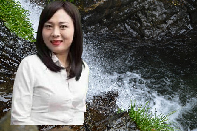 若依知道方青山一定能听到自己说话，于是慢悠悠地说道