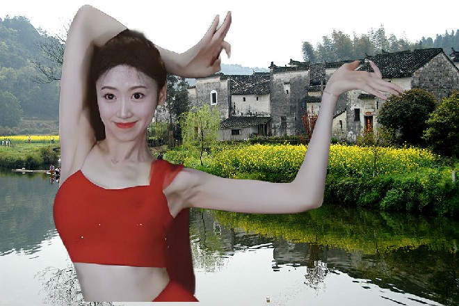 两道雷电一起落下来，直接劈的王玥的太极图重重震荡起来