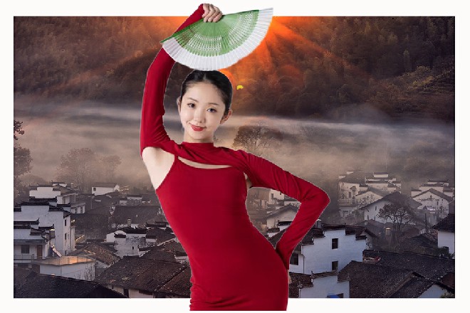 擎仓心中震惊，在力量上，红色妖姬竟然跟自己几乎平分秋色