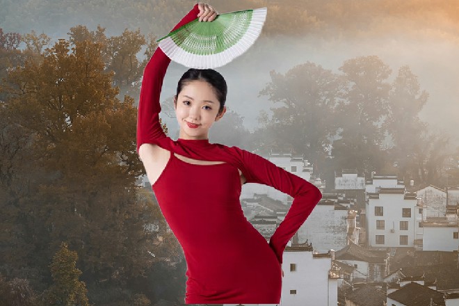 红色妖姬眉毛一扬，ESA会有好事告诉自己信他就出翔了