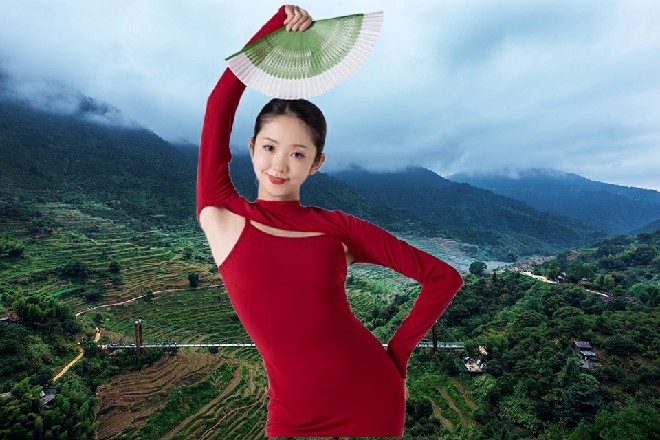 龙老爷子点点头，缓缓说道：龙智，说吧，你有什么想要的么