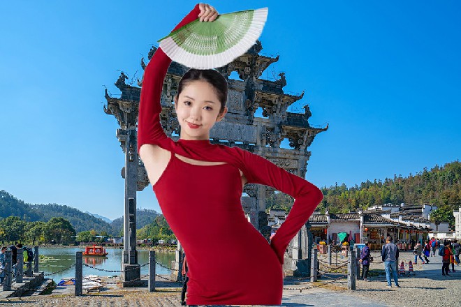 伊轩憨厚地一笑，师门的技艺，咱可不能生疏了，对吧