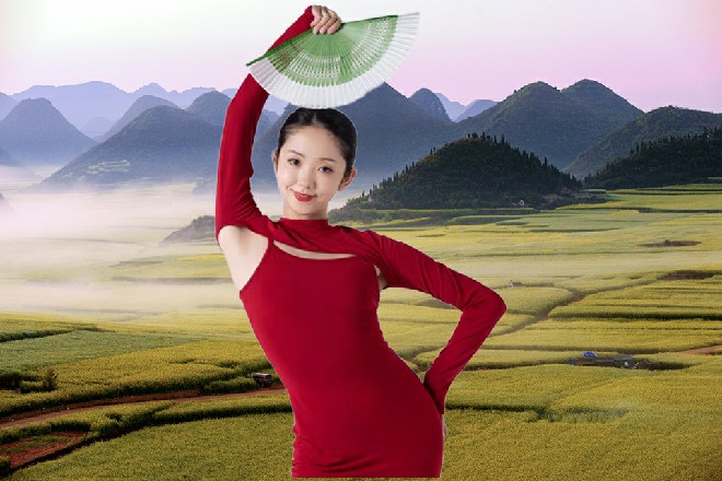 小鸟忍住口水，在支那面前，一定要保持自己的尊严