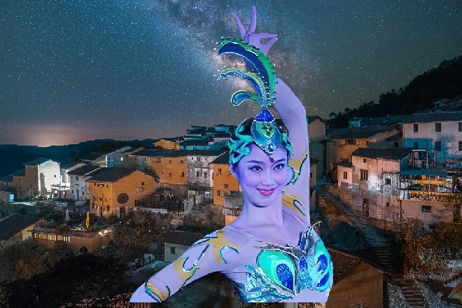 埃隆说道，他的眼中微微闪过一道红光，我会杀死他