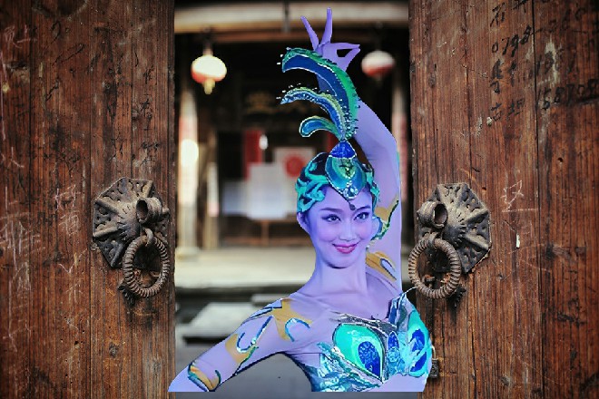 力量在腿部加速，让这一条腿变得真的像斧子一样锋利