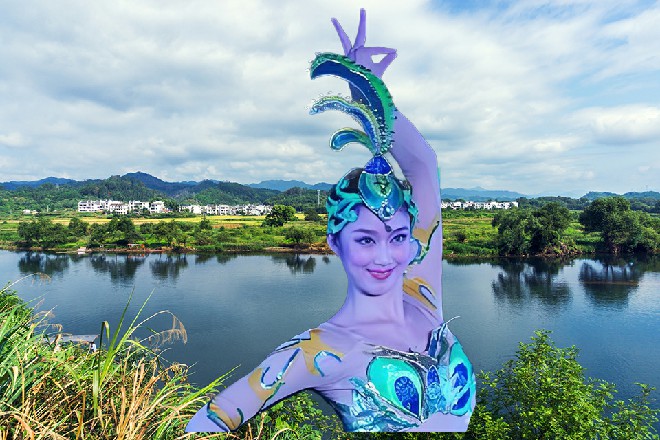 若依调动全身的气劲，汇聚在丹田处，然后破口吼了出来