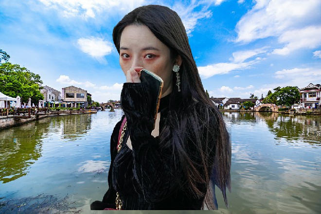 诶，路易斯怎么这么柔软啊，摸起来像是胸一样，额，