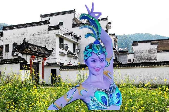 容小薰冲着司机喊了一声，大哥，我们去圣水大酒店