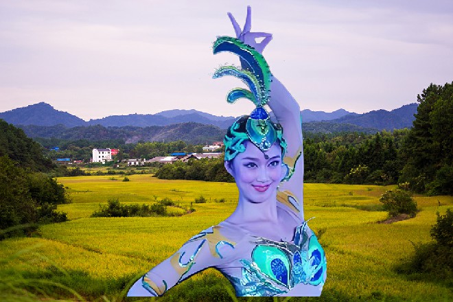 这叱咤风云的一代龙家家主，就这么死在了大海之中