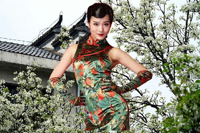 这城门立刻慢慢向着两边拉开，把星月城的通道展现出来