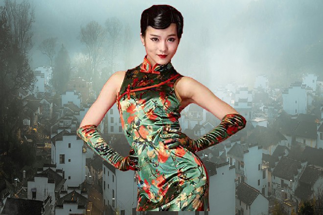 随着原虫病毒的蠕动，伊轩身上的肌肉也渐渐发生变化