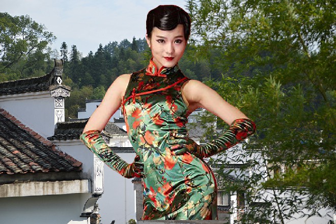 在这里视野很好，川岛小康也能清晰地看到大门的情况