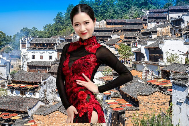 若依心中忐忑了一下，自己不是把花恋蝶给送出去了么