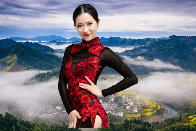 行啊，不过收保护费，你那点人行么，还是让我的人跟着你吧