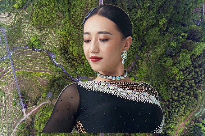 秦海面前的记忆消散，眨眼之间，又出现了另一幅画面