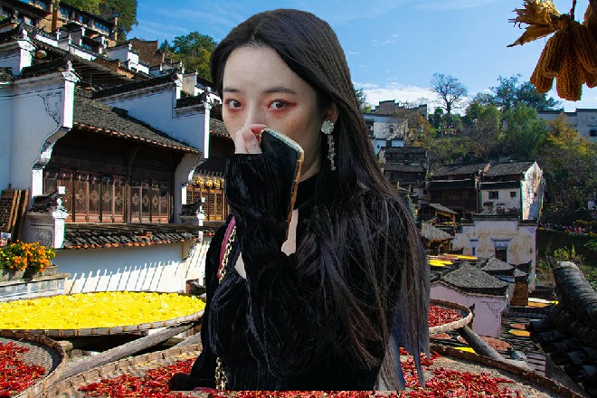 波波忽然把脑袋从地面里拔了出来，冲着伊轩咆哮一声