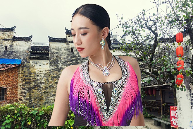 这么厉害的功夫，他愿意教给自己卧槽，天上掉馅饼么