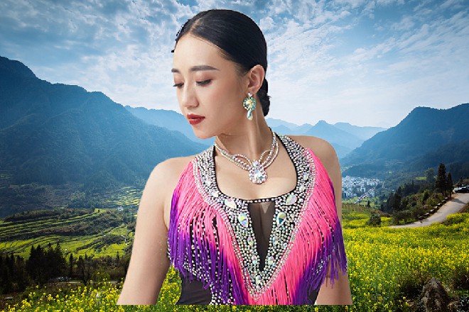 既然遇到一个火云刀的对手，不如大家一起玩玩好了