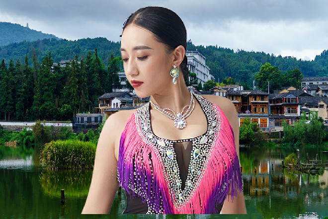 红色妖姬感觉，这个所谓的理事，分明和M国是穿一条裤子的