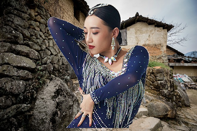 很多小弟身上还带了军火，毕竟抢了一些，不用白不用