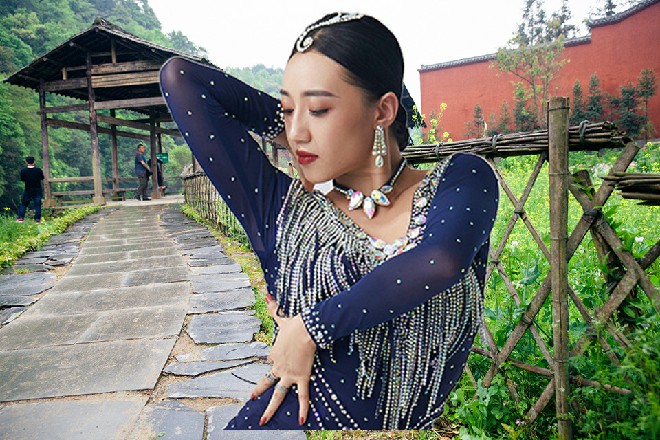 若依忽然活动了一下筋骨，我还没运动够呢，现在刚开始