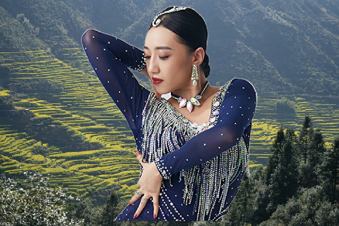 这几百号人一起笑，直接把丐帮的弟子们给笑愣住了