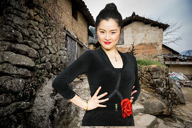 而且这个人潜伏的位置，距离自己住的地方还不是很远